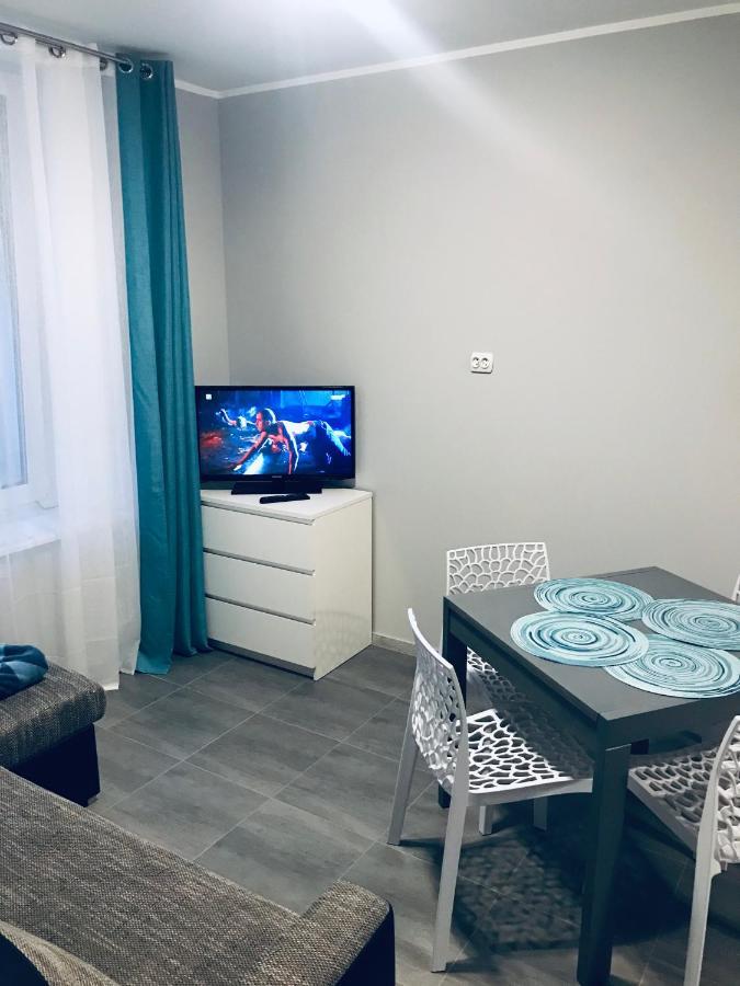Apartament C18 Jelenia Góra Buitenkant foto