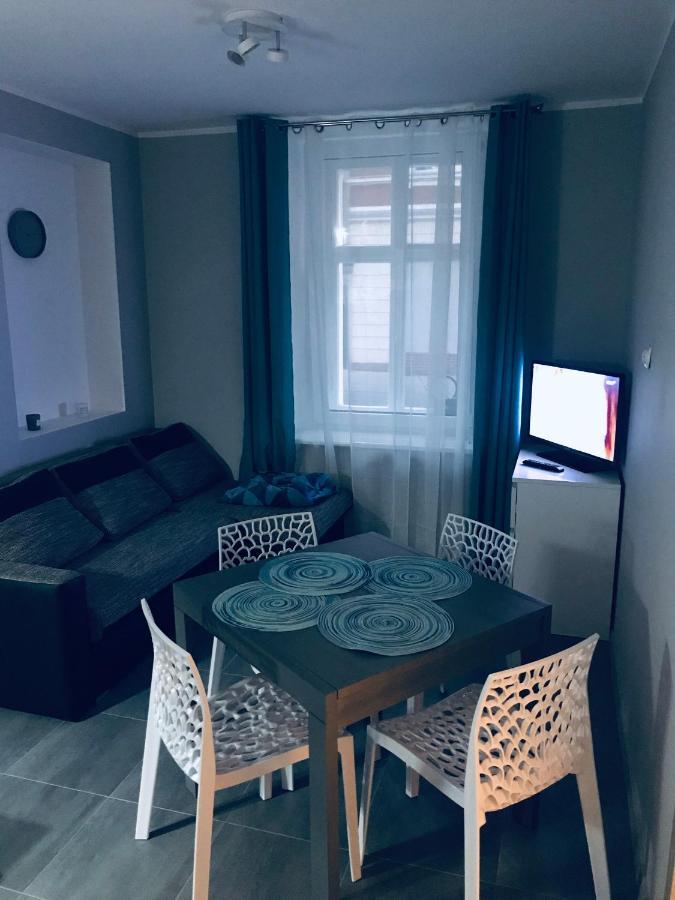 Apartament C18 Jelenia Góra Buitenkant foto